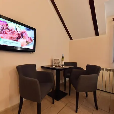 & Stojic Guest house Novi Sad
