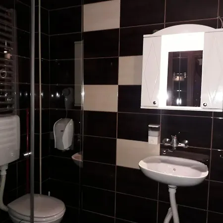 & Stojic Gostinjska kuća 2*